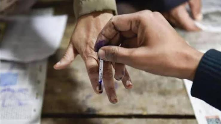 महाराष्ट्र में 20 नवंबर को होगा मतदान,चुनाव आयोग ने एक हीं चरण में मतदान कराने के लिए तैयारी की पूरी