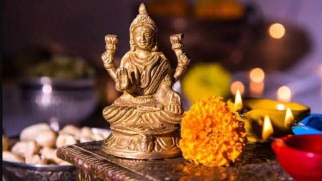 आज मनाया जाएगा धनतेरस,जानिए पूजा करने का मुहूर्त?