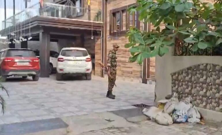 आयकर विभाग ने झारखंड में की बड़ी कार्रवाई,सीएम हेमंत सोरेन के निजी सलाहकार और अन्य के ठिकानों पर हुई छापेमारी