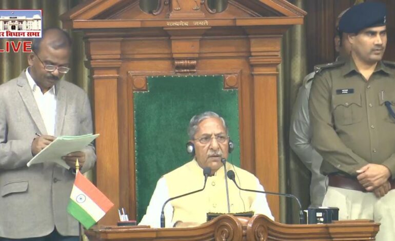 विधानसभा के अंदर सिटिंग अरेंजमेंट को लेकर भड़के तेजस्वी,कहा-RJD के बागी विधायकों पर एक्शन क्यों नहीं लेते हैं स्पीकर?