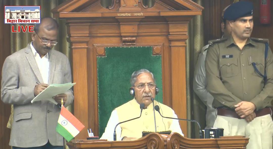 विधानसभा के अंदर सिटिंग अरेंजमेंट को लेकर भड़के तेजस्वी,कहा-RJD के बागी विधायकों पर एक्शन क्यों नहीं लेते हैं स्पीकर?