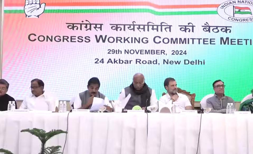 आपसी मतभेद को करना होगा खत्म,मल्लिकार्जुन खरगे ने कांग्रेस पार्टी को मजबूत करने के लिए नेताओं से किया आग्रह