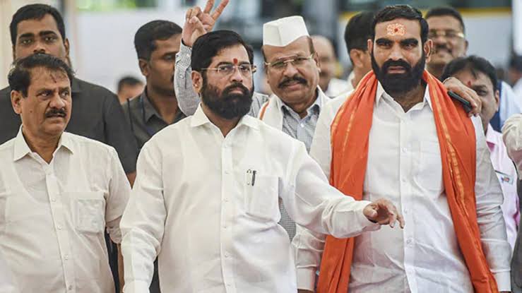 एकनाथ शिंदे पर टिकी है सबकी नजर,अभी तक क्लियर नहीं हुआ सीएम का नाम