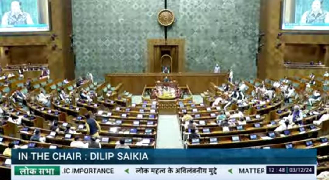 संभल मामले में खूब गरजे अखिलेश यादव,गिरिराज सिंह रोकते रहे नहीं पड़ा कोई फर्क