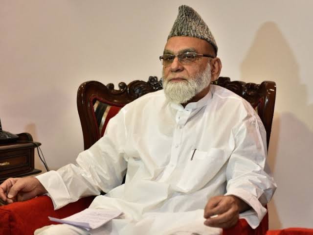 बांग्लादेश पर भड़के जामा मस्जिद के शाही इमाम,हिंदुओं को लेकर दे दी चेतावनी