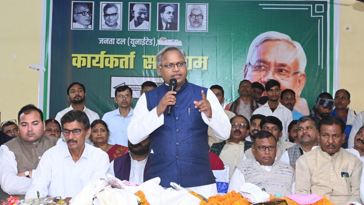 जेडीयू में फिर से शुरू हुई गुटबाजी,मनीष वर्मा को साइड करने में जुटी पार्टी?