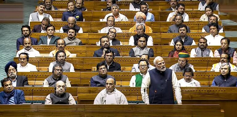 लोकसभा में आज पेश होगा एक देश-एक चुनाव बिल,विपक्ष कर रही है विरोध