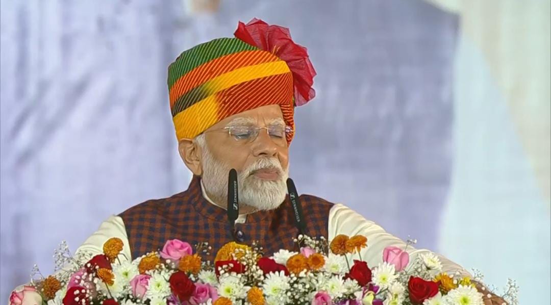 पीएम मोदी ने किया 50 हजार करोड़ रुपये से अधिक के प्रोजेक्ट्स का लोकार्पण और शिलान्यास,जनता को मिली बड़ी सौगात