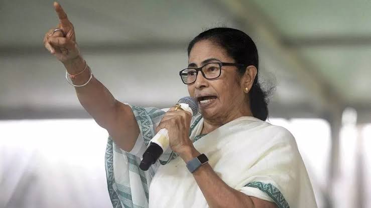 भाजपा की दिख रही है दलित विरोधी मानसिकता,ममता बनर्जी ने अमित शाह पर बोला हमला