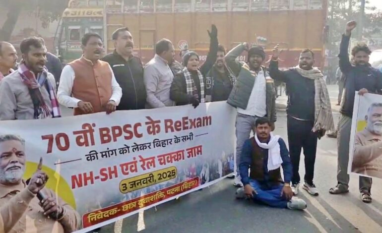 सड़कों पर उतरे पप्पू यादव ने प्रशांत किशोर पर बोला हमला,कहा-वो नटवरलाल और दलाल हैं उस व्यक्ति का नाम मत लीजिए
