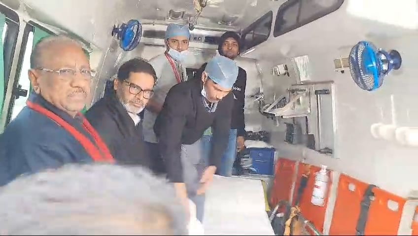 मेदांता अस्पताल पहुंचे प्रशांत किशोर,तबियत हुई खराब