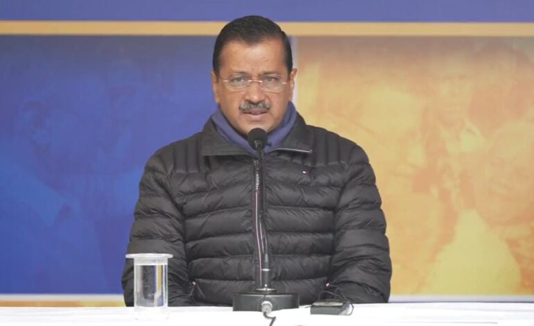 भाजपा अब धरना पार्टी बन गई है,महिलाओं का घर से निकलना मुश्किल हो गया है,केजरीवाल ने भाजपा पर लगाया बड़ा आरोप
