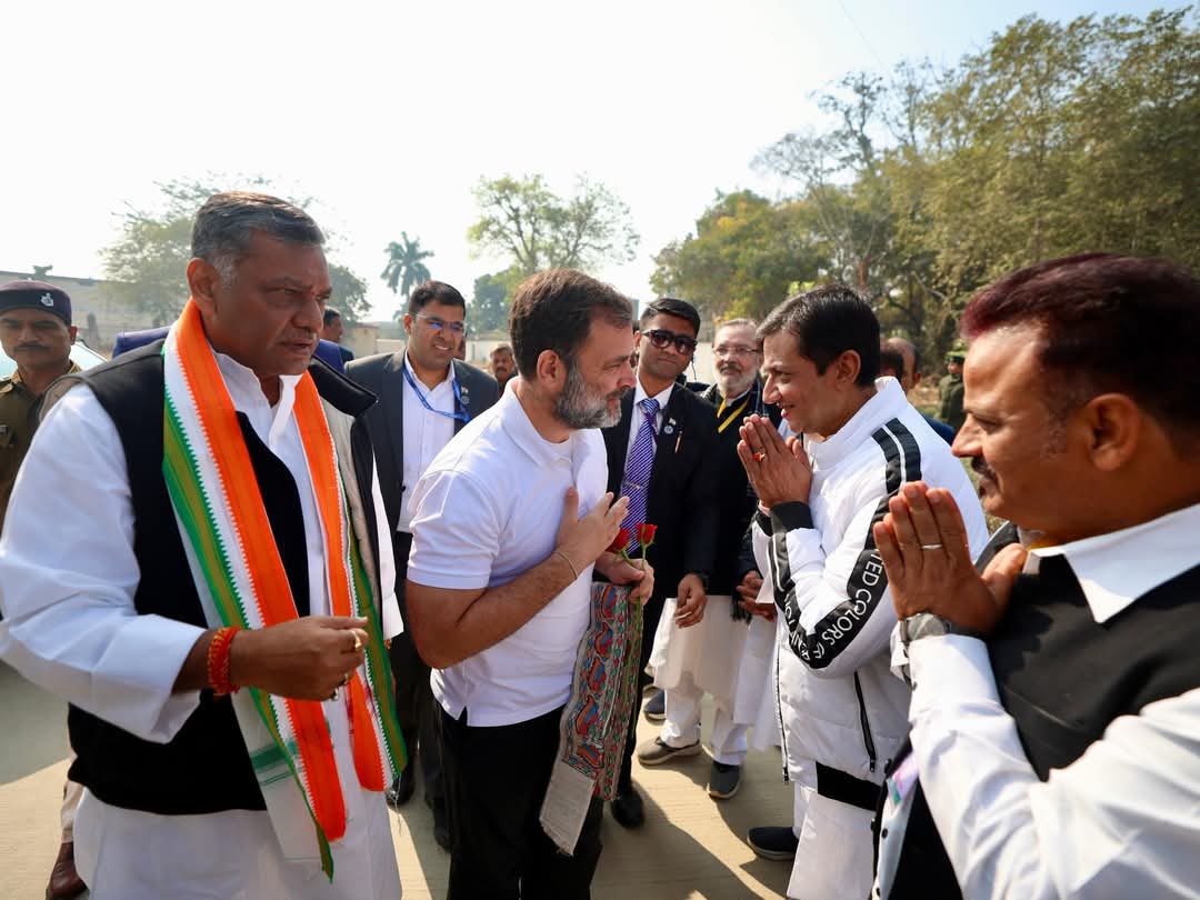 राहुल गांधी का पटना में हुआ भव्य स्वागत,होटल मौर्या में तेजस्वी से किया मुलाकात