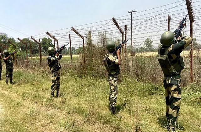 भारत-बांग्लादेश सीमा पर बिगड़ी हालात,हस्तक्षेप के बाद हालात पर पाया गया नियंत्रण