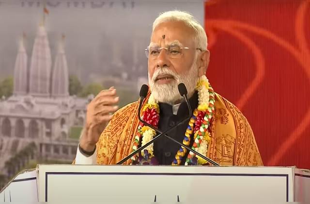 कुंभ में गरीब और अमीर सब एक हो जाते हैं,मन की बात में बोले पीएम मोदी