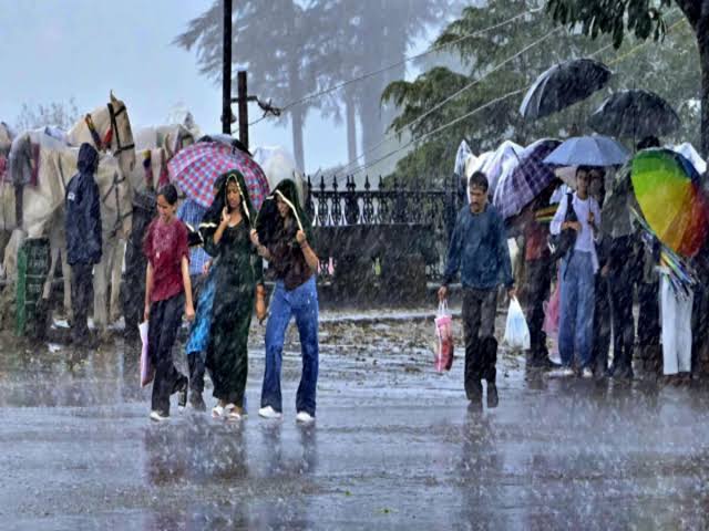 दिल्ली समेत कई राज्यों में आज होगी झमाझम बारिश,शीतलहर का जारी रहेगा प्रकोप