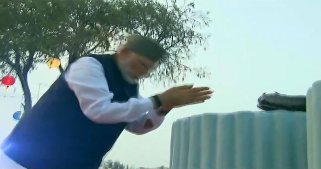 नेताजी सुभाष चंद्र बोस को पीएम मोदी ने अर्पित की श्रद्धांजलि,कहा-स्वतंत्रता आंदोलन में उनका योगदान अद्वितीय है..