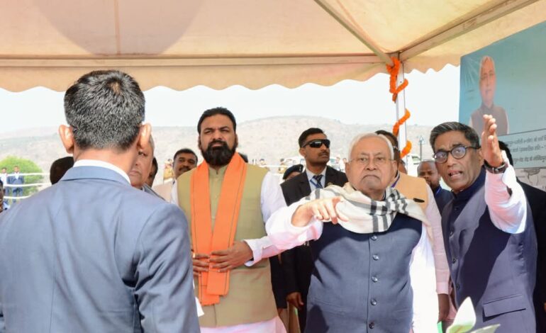 नवादा को आज मिली बड़ी सौगात,प्रगति यात्रा के दौरान सीएम नीतीश ने किया कई योजनाओं का शिलान्यास और उद्घाटन