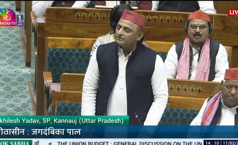चांद पर पहुंचने का क्या फायदा जिन्हें जमीन की समस्या न दिखाई दे,केंद्र सरकार पर अखिलेश यादव ने बोला हमला