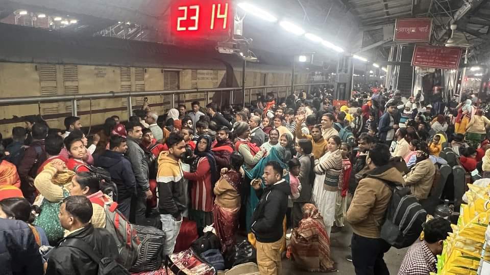 नई दिल्ली रेलवे स्टेशन मामले में वजह आई सामने,जानिए आखिर कैसे हुई इतनी बड़ी घटना?