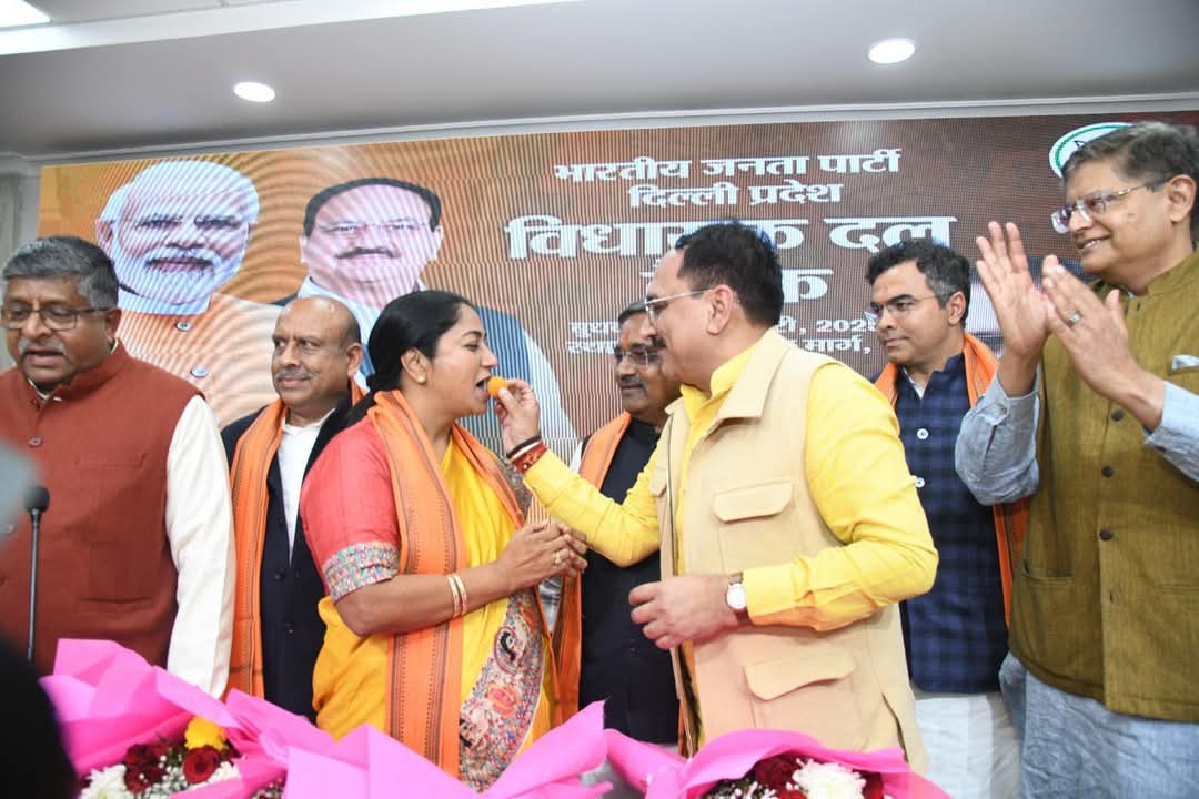 रेखा गुप्ता आज लेंगी सीएम पद की शपथ,शामिल होंगे कई बड़े अतिथि