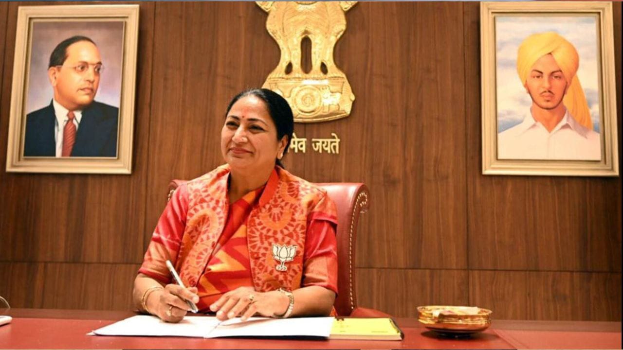 एक्शन में आईं सीएम रेखा गुप्ता,अचानक पहुंच गईं सचिवालय