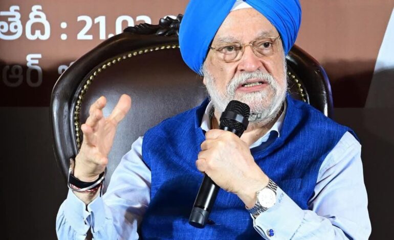 केंद्रीय मंत्री हरदीप सिंह पुरी का बड़ा बयान आया सामने,पेट्रोल-डीजल और गैस के दामों में होगी कमी