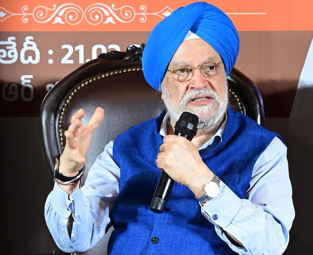 केंद्रीय मंत्री हरदीप सिंह पुरी का बड़ा बयान आया सामने,पेट्रोल-डीजल और गैस के दामों में होगी कमी