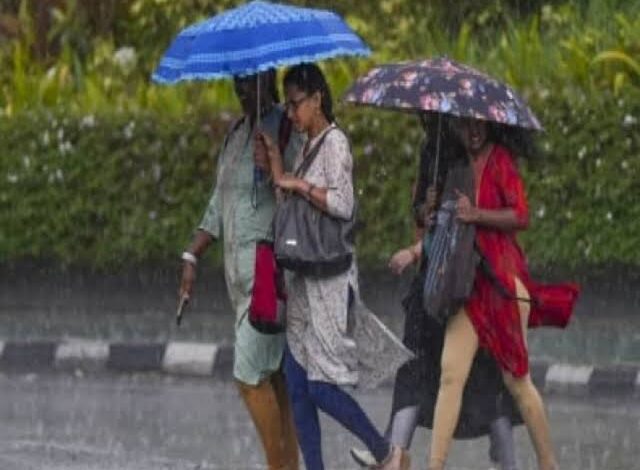 तेज हवा के साथ दो दिनों तक होगी लगातार बारिश,मौसम विभाग ने की अलर्ट