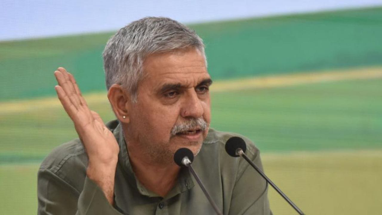 20-25 फीसदी महिलाओं को हीं मिलेगा 2500 रुपए,कांग्रेस ने भाजपा पर लगाया जनता को मूर्ख बनाने का आरोप