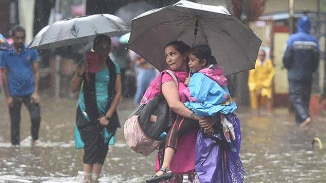 दिल्ली-NCR में बारिश का अलर्ट हुआ जारी,इन राज्यों में होगी बारिश और बर्फबारी