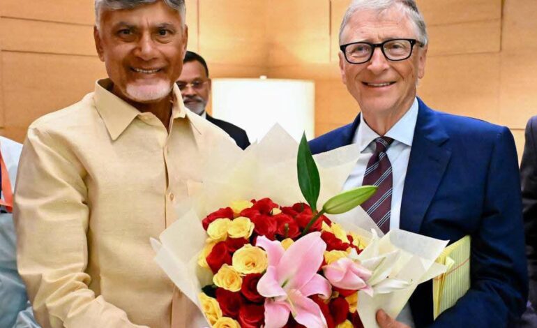 सीएम चंद्रबाबू नायडू ने बिल गेट्स से की मुलाकात,आंध्र प्रदेश के लिए स्वास्थ्य और कृषि जैसे महत्वपूर्ण मुद्दों पर हुई चर्चा