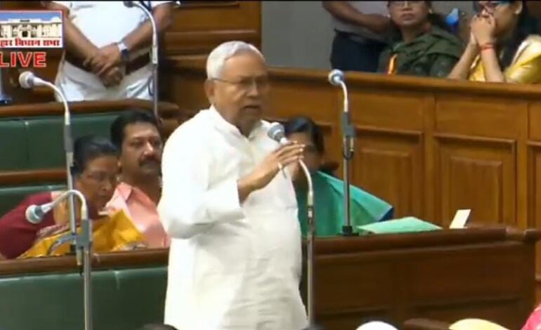 अब तो लगता है 10 साल नहीं उसके पहले धरती खत्म हो जाएगी,नीतीश कुमार ने ये क्या कह दिया?