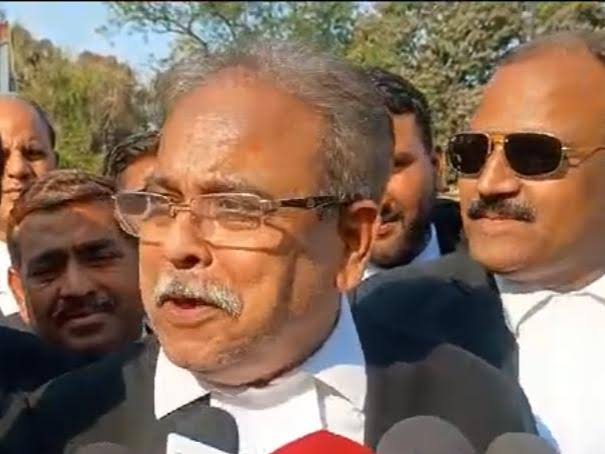 15 करोड़ कैश मामले में अब तक क्यों नहीं हुई बड़ी एक्शन?बार एसोसिएशन ने जज के ऊपर उठाई सवाल!