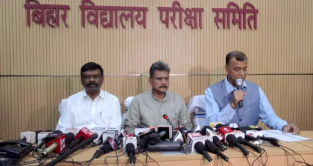 82.11 फीसदी परीक्षार्थी हुए पास,आ गया बिहार बोर्ड 10वीं का परीक्षा परिणाम