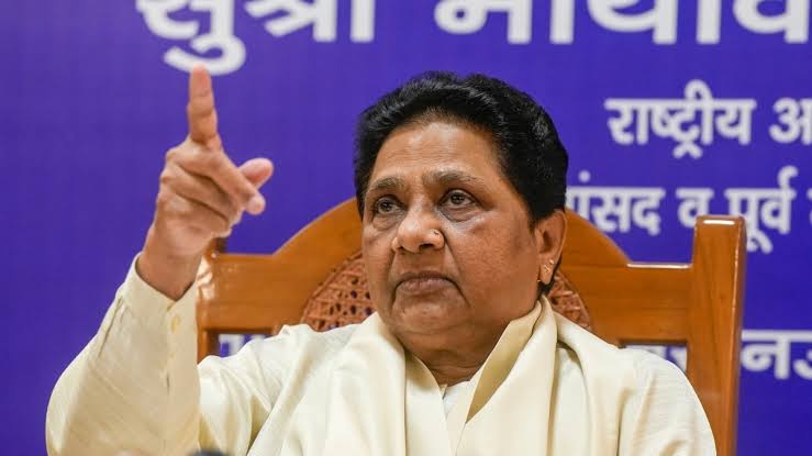 मायावती ने कांग्रेस-सपा पर साधा निशाना,सभी पार्टियों को एकजुट होकर सरकार के साथ खड़े होना चाहिए..