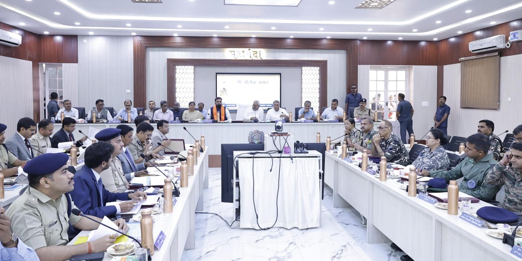 बिहार-नेपाल सीमा पर बढ़ाई जाएगी सुरक्षा,नीतीश कुमार ने हाई लेवल बैठक में अधिकारियों को दिए कई अहम निर्देश