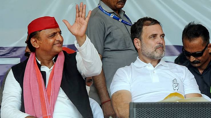 सपा और कांग्रेस के बीच बढ़ता जा रहा है तनाव,जान लीजिए पूरी इनसाइड स्टोरी