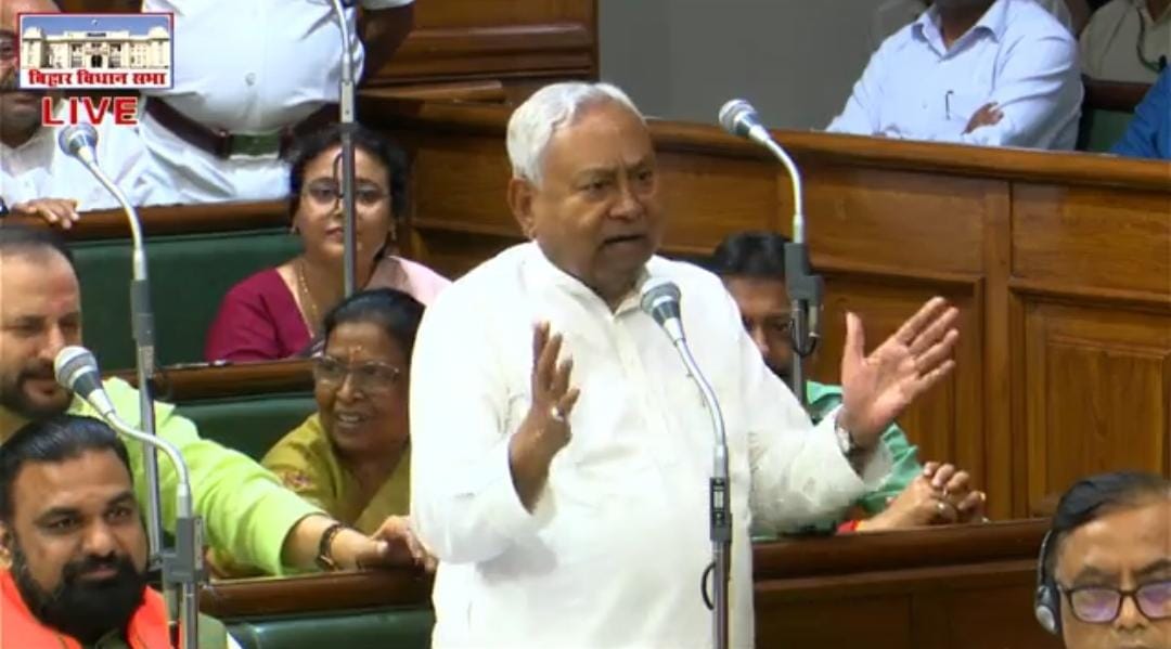 तेजस्वी पर फिर से गुस्साए नीतीश कुमार,विधानसभा में एक दूसरे से खूब हुई बहस