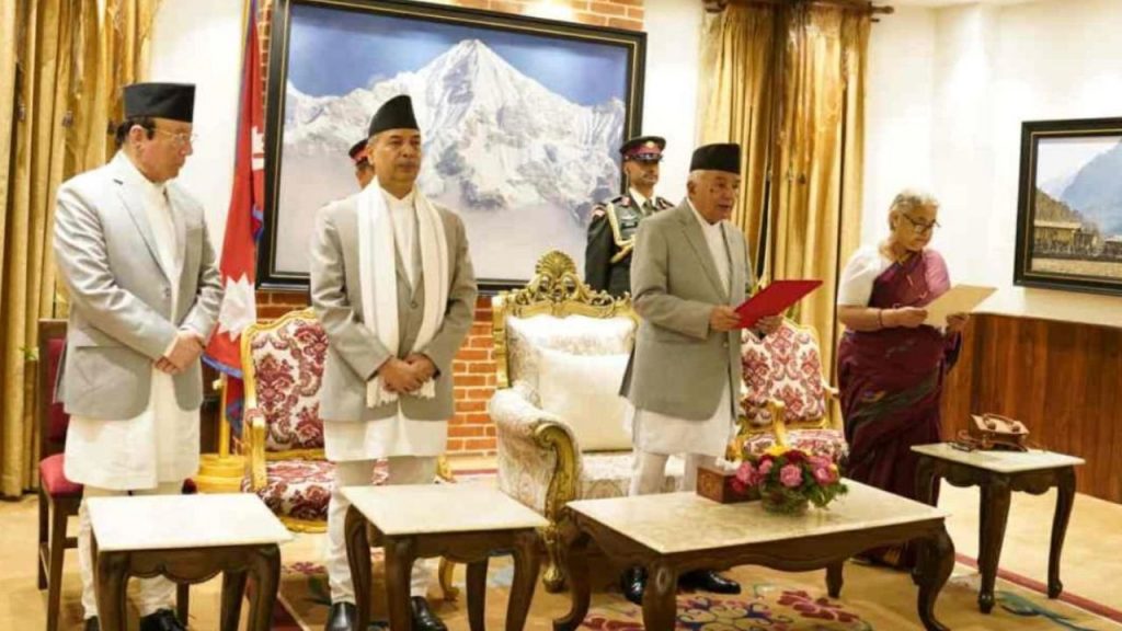 नेपाल में अंतरिम सरकार का इंडिया ने किया स्वागत,बोले पीएम मोदी-साथ मिलकर करेंगे काम