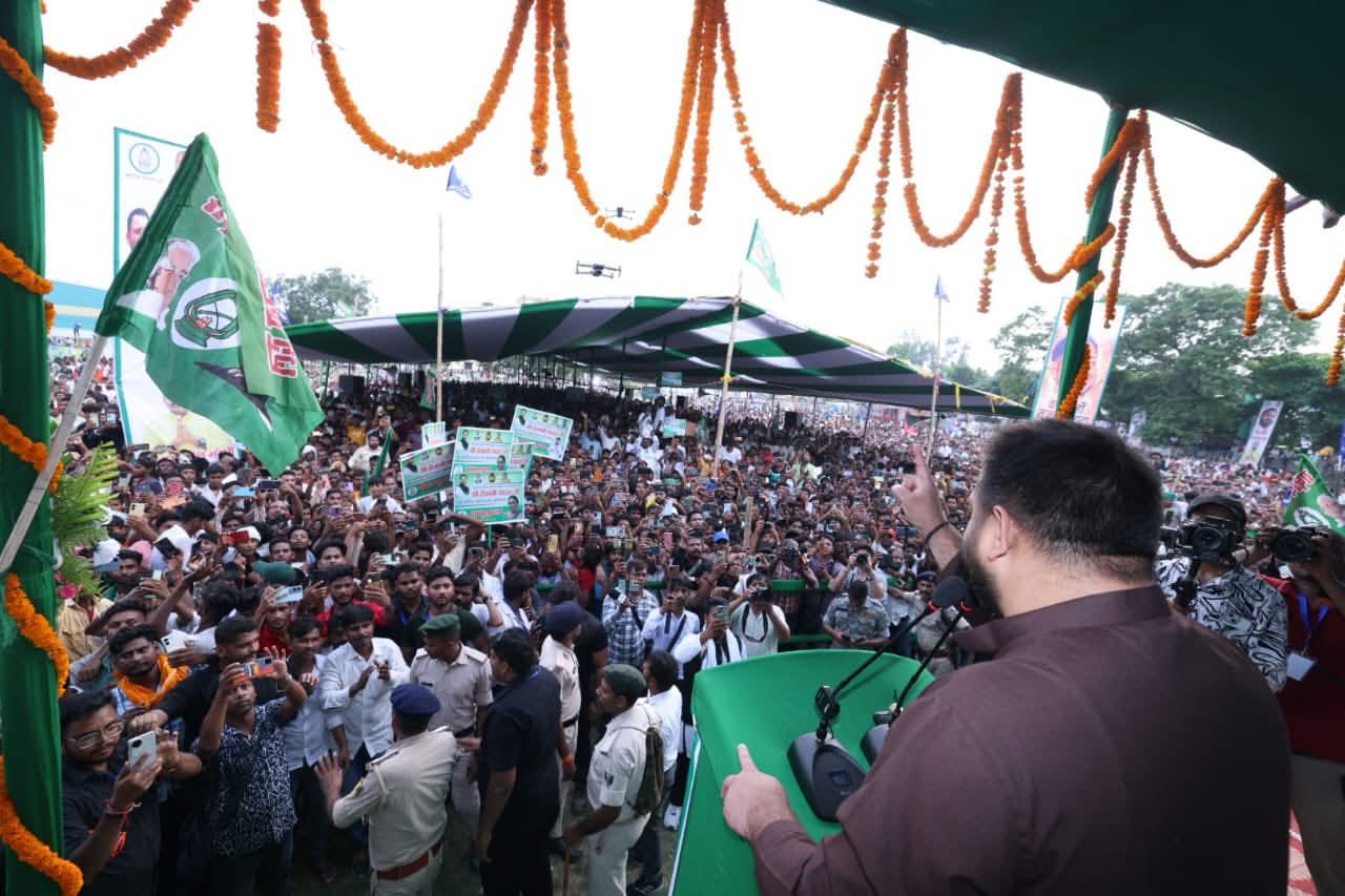 कांग्रेस पर दबाव बनाने में जुटे तेजस्वी,सीट शेयरिंग पर हावी हुआ राजद