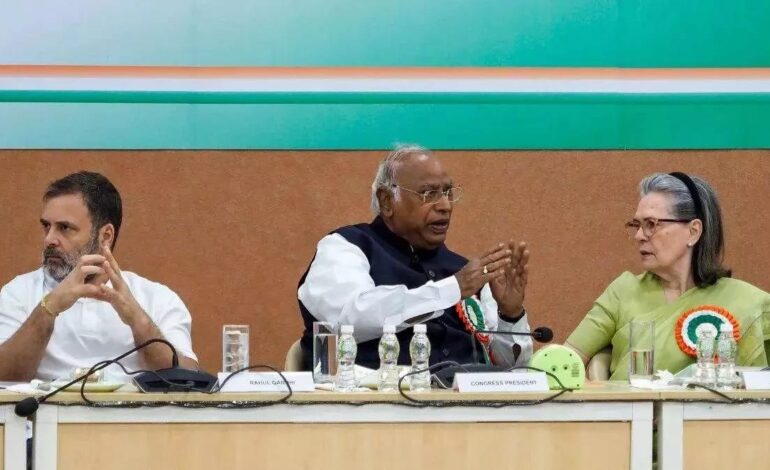 बिहार में हीं होगी कांग्रेस की CWC की बैठक,राहुल गांधी समेत सभी बड़े नेता होंगे शामिल