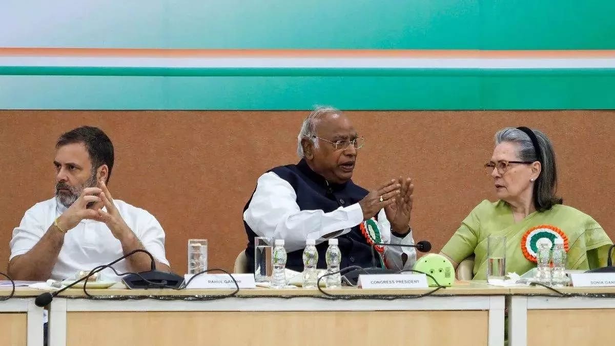 बिहार में हीं होगी कांग्रेस की CWC की बैठक,राहुल गांधी समेत सभी बड़े नेता होंगे शामिल