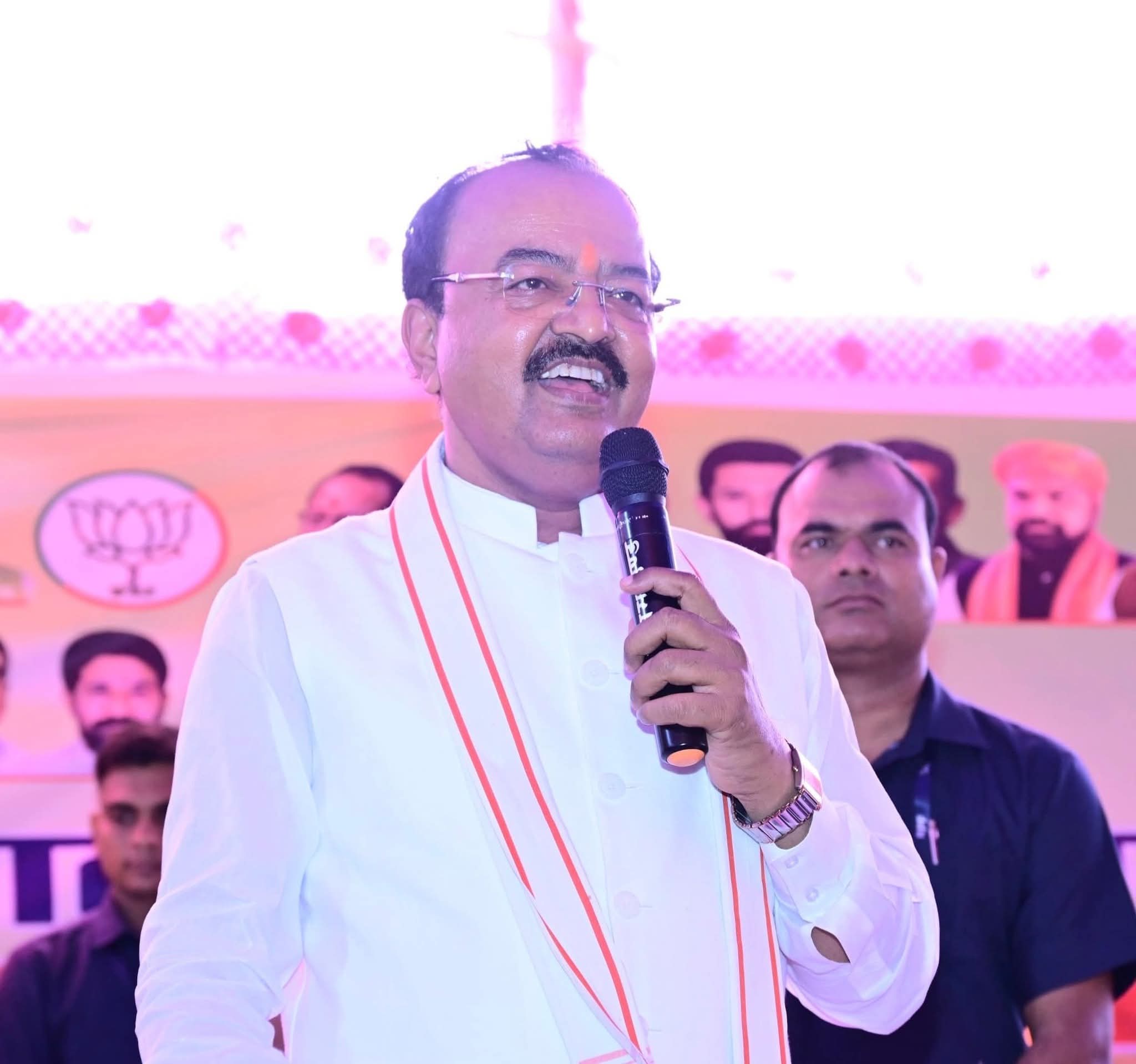 डिप्टी सीएम मौर्य के कंधों पर बिहार की बड़ी जिम्मेदारी,13 लोकसभा सीटों की संभालेंगे कमान