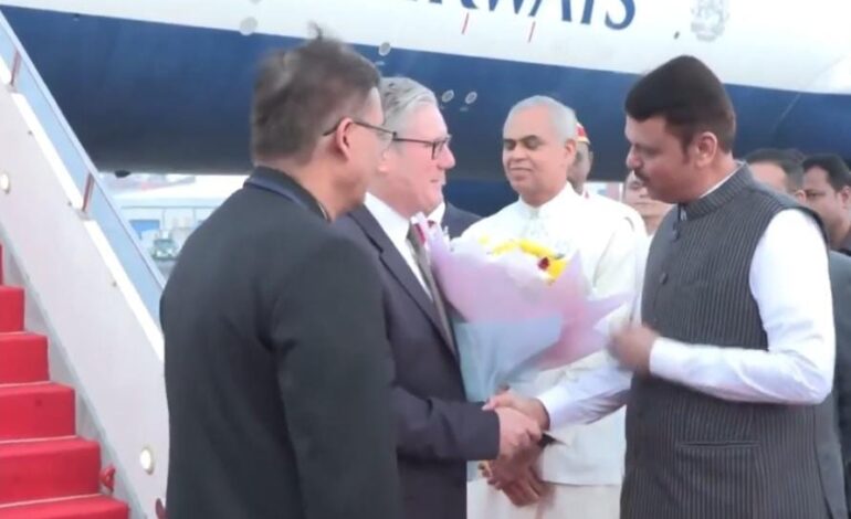 2 दिवसीय यात्रा पर भारत पहुंचे ब्रिटेन के प्रधानमंत्री,मुंबई में पीएम मोदी से होगी मुलाकात