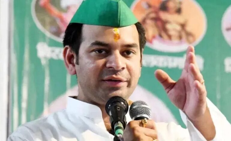 महुआ में तेज प्रताप यादव की किस्मत दांव पर,अलीनगर में मैथिली ठाकुर का क्या चलेगा सिक्का?