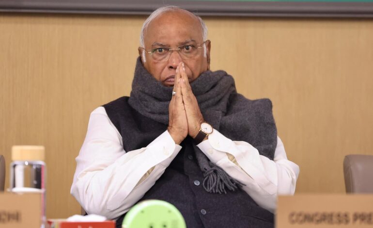 सीडब्लूसी की बैठक में बोले मल्लिकार्जुन खरगे,सोची-समझी साजिश है SIR