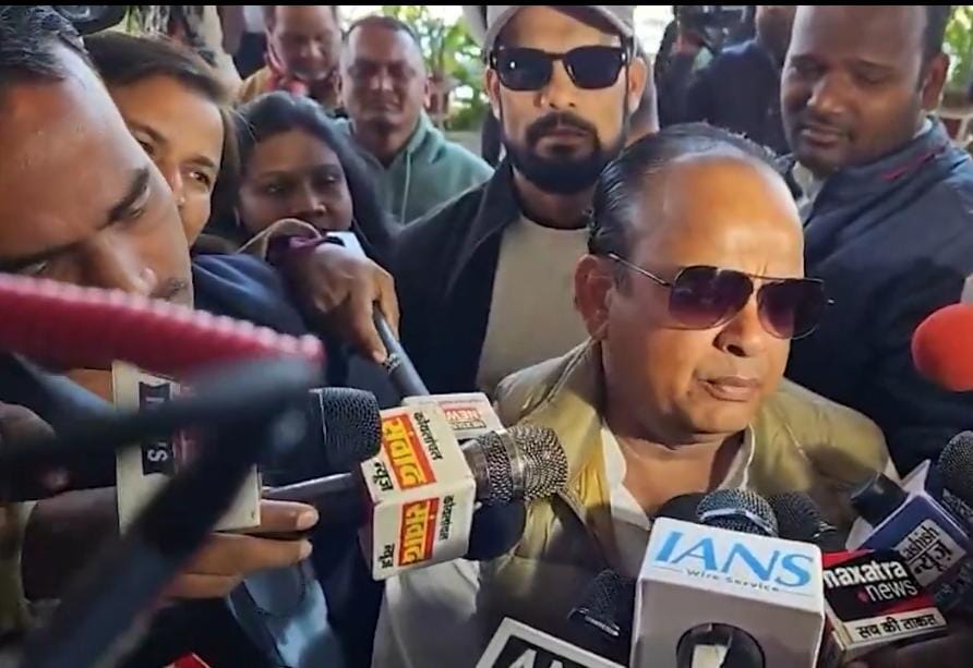 मंत्री इरफान अंसारी ने दिया बड़ा बयान,बोले-ओवैसी की बातों में फंस गए बिहार के मुस्लिम लोग