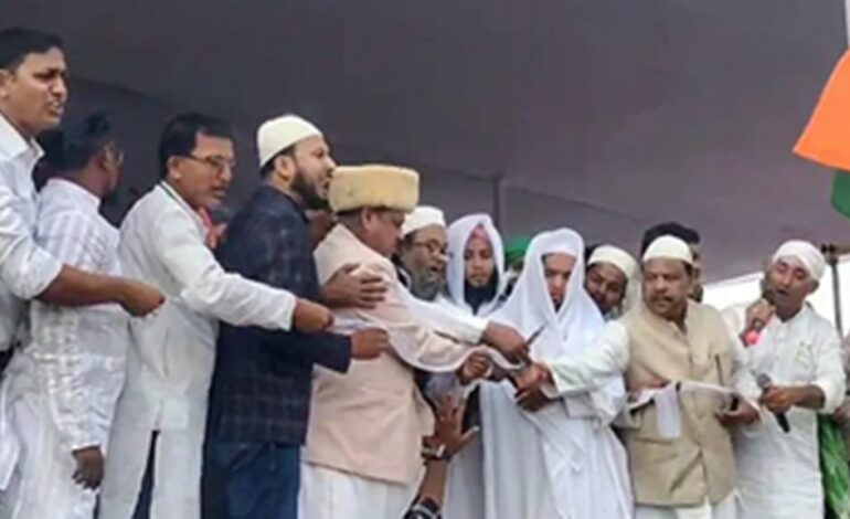 चंदा गिनने के लिए लगे 30 लोग,बाबरी मस्जिद के लिए आया इतना लाख चंदा!