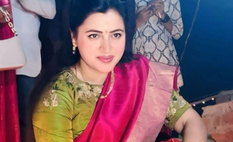 उनका मुकाबला के लिए 4 बच्चे पैदा करें हिंदू,मुस्लिमों पर जमकर बरसी भाजपा नेत्री नवनीत राणा